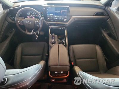 Zdjęcie 8 z 14 samochodu: 2026 LEXUS TX 350 PREMIUM VIN:5TDAAAB67TS062232 - miniatura