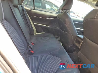 Zdjęcie 10 z 12 samochodu: 2018 TOYOTA CAMRY SE VIN:4T1B11HK4JU112484 - miniatura
