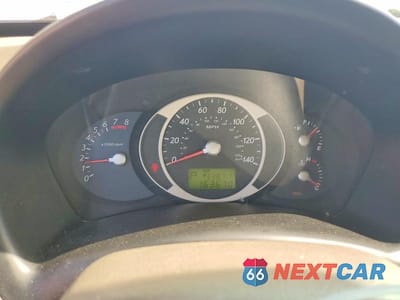 Zdjęcie 9 z 13 samochodu: 2007 HYUNDAI TUCSON SE VIN:KM8JN12D97U494983 - miniatura