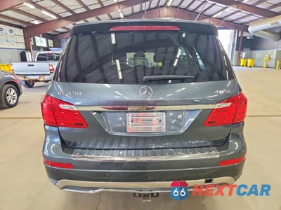 Zdjęcie 6 z 13 samochodu: 2013 MERCEDES-BENZ GL 450 4MATIC VIN:4JGDF7CE4DA261241 - miniatura