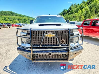 Piąte zdjęcie samochodu w środku: 2024 CHEVROLET SILVERADO K2500 HEAVY DUTY VIN:1GC4YLE74RF177551 - miniatura