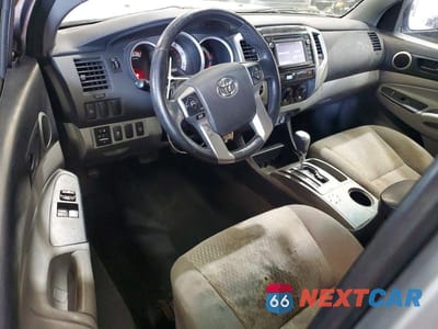 Zdjęcie 8 z 12 samochodu: 2014 TOYOTA TACOMA V6 VIN:5TFUU4EN0EX106609 - miniatura