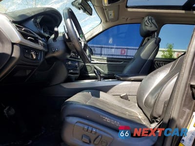 Zdjęcie 7 z 13 samochodu: 2014 BMW X5 XDRIVE35I VIN:5UXKR0C5XE0K42192 - miniatura