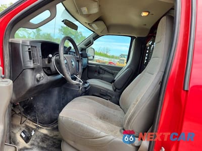 Zdjęcie 7 z 13 samochodu: 2016 CHEVROLET EXPRESS G2500 VIN:1GCWGAFF6G1117643 - miniatura