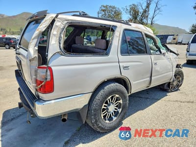 Trzecie zdjęcie samochodu z tyłu: 1998 TOYOTA 4RUNNER SR5 VIN:JT3HN86RXW0154592 - miniatura
