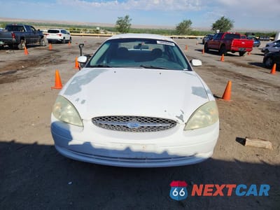 Piąte zdjęcie samochodu w środku: 2003 FORD TAURUS SES VIN:1FAFP55U43G248655 - miniatura