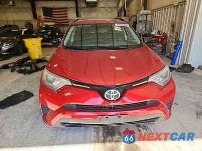 Piąte zdjęcie samochodu w środku: 2016 TOYOTA RAV4 LE VIN:2T3BFREV3GW511370 - miniatura