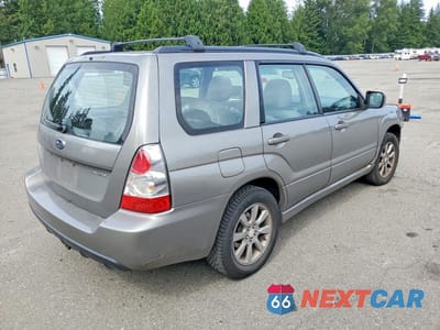 Trzecie zdjęcie samochodu z tyłu: 2006 SUBARU FORESTER 2.5X PREMIUM VIN:JF1SG65626H751556 - miniatura