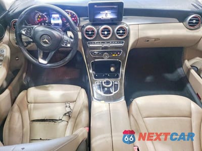 Zdjęcie 8 z 12 samochodu: 2017 MERCEDES-BENZ C 300 VIN:WDDWF4JB9HR302075 - miniatura
