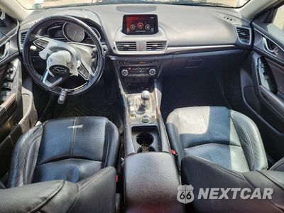 Zdjęcie 8 z 12 samochodu: 2017 MAZDA 3 GRAND TOURING VIN:3MZBN1W3XHM130049 - miniatura