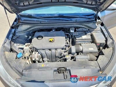 Zdjęcie 11 z 12 samochodu: 2019 HYUNDAI ELANTRA SE VIN:5NPD74LF4KH435338 - miniatura