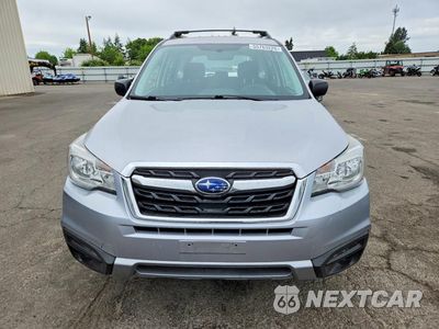 Piąte zdjęcie samochodu w środku: 2017 SUBARU FORESTER 2.5I VIN:JF2SJABC6HH457767 - miniatura
