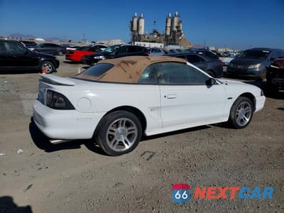 Trzecie zdjęcie samochodu z tyłu: 1997 FORD MUSTANG GT VIN:1FALP45X0VF153588 - miniatura