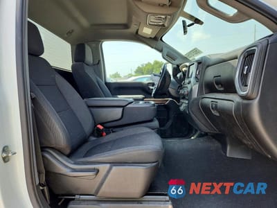 Zdjęcie 10 z 12 samochodu: 2022 CHEVROLET SILVERADO C2500 HEAVY DUTY LT VIN:1GC0WNE70NF114263 - miniatura