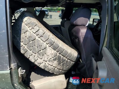 Zdjęcie 11 z 13 samochodu: 2007 JEEP WRANGLER X VIN:1J4GA39127L189746 - miniatura