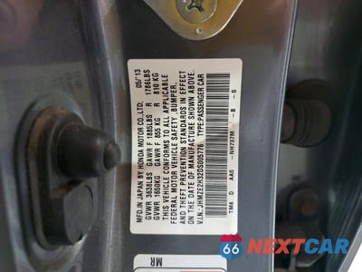 Zdjęcie 12 z 12 samochodu: 2013 HONDA INSIGHT VIN:JHMZE2H32DS005776 - miniatura