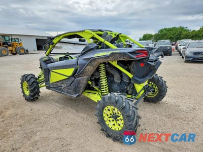 Trzecie zdjęcie samochodu z tyłu: 2020 CAN-AM MAVERICK X3 UTILITY VEHICLE VIN:3JBVWAV23LK000031 - miniatura
