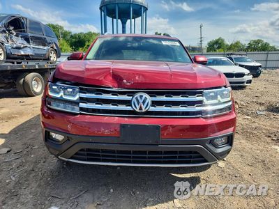 Piąte zdjęcie samochodu w środku: 2018 VOLKSWAGEN ATLAS SE VIN:1V2DR2CAXJC592173 - miniatura