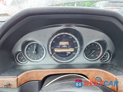 Zdjęcie 9 z 12 samochodu: 2013 MERCEDES-BENZ E 350 4MATIC VIN:WDDHF8JB5DA739998 - miniatura
