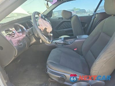 Zdjęcie 7 z 12 samochodu: 2014 FORD MUSTANG VIN:1ZVBP8EM2E5208418 - miniatura