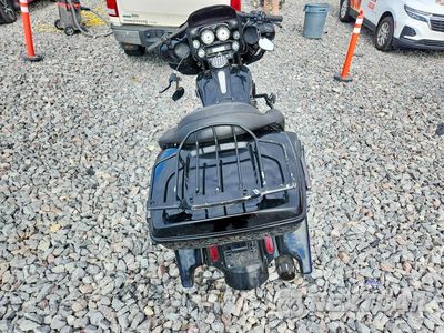 Czwarte zdjęcie samochodu z boku: 2009 HARLEY-DAVIDSON FLHX VIN:1HD1KB4169Y632690 - miniatura