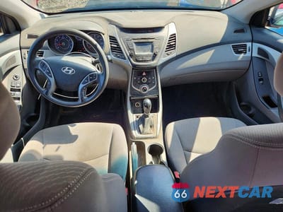 Zdjęcie 8 z 13 samochodu: 2016 HYUNDAI ELANTRA SE VIN:KMHDH4AE6GU528166 - miniatura