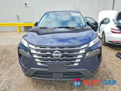 Piąte zdjęcie samochodu w środku: 2024 NISSAN ROGUE SV VIN:5N1BT3BA9RC682262 - miniatura