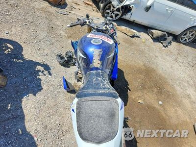 Zdjęcie 6 z 9 samochodu: 2004 SUZUKI GSX-R600 K VIN:JS1GN7CA142105826 - miniatura