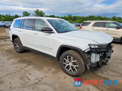 Czwarte zdjęcie samochodu z boku: 2023 JEEP GRAND CHEROKEE L LIMITED VIN:1C4RJKBG9P8853213 - miniatura