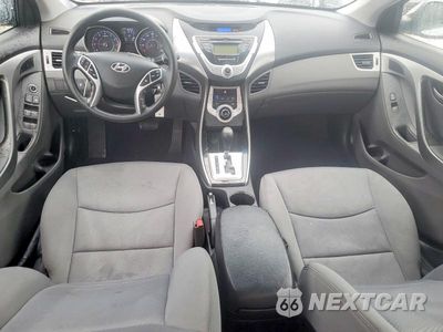 Zdjęcie 8 z 12 samochodu: 2011 HYUNDAI ELANTRA VIN:KMHDH4AEXBU132265 - miniatura