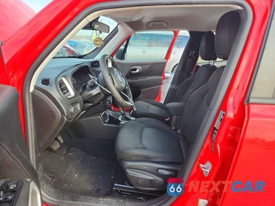 Zdjęcie 7 z 12 samochodu: 2021 JEEP RENEGADE SPORT VIN:ZACNJCAB1MPM52363 - miniatura