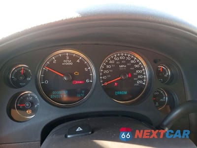 Zdjęcie 9 z 12 samochodu: 2011 GMC YUKON XL DENALI VIN:1GKS2MEF5BR128339 - miniatura