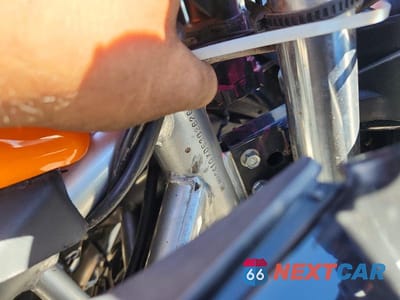Zdjęcie 9 z 9 samochodu: 2013 HONDA CBR250 R VIN:MLHMC410XD5302626 - miniatura