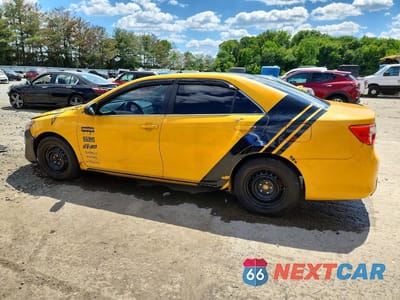 Drugie zdjęcie samochodu z przodu: 2013 TOYOTA CAMRY HYBRID LE VIN:4T1BD1FK5DU075315 - miniatura