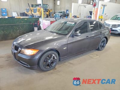 2008 BMW 328 I WBAVA37588NL53913 - główne zdjęcie licytacji z USA - miniatura