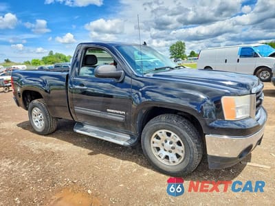 Czwarte zdjęcie samochodu z boku: 2008 GMC SIERRA C1500 VIN:1GTEC14C28Z193816 - miniatura