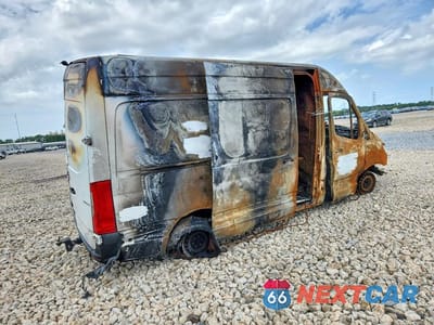 Trzecie zdjęcie samochodu z tyłu: 2021 MERCEDES-BENZ SPRINTER 2500 VIN:W1Y4DBHY6MT078827 - miniatura