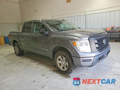Czwarte zdjęcie samochodu z boku: 2020 NISSAN TITAN S VIN:1N6AA1EC5LN501917 - miniatura