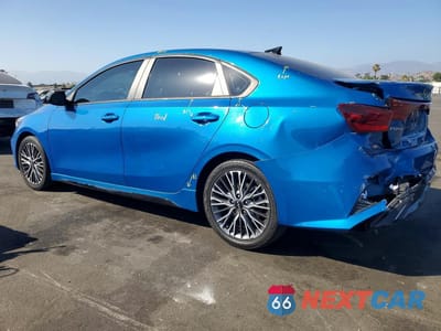 Drugie zdjęcie samochodu z przodu: 2023 KIA FORTE GT LINE VIN:3KPF54AD5PE609509 - miniatura