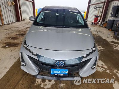 Piąte zdjęcie samochodu w środku: 2021 TOYOTA PRIUS PRIME LIMITED VIN:JTDKAMFPXM3170128 - miniatura