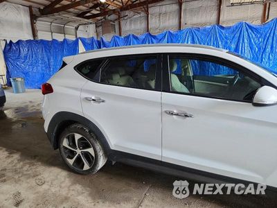 Zdjęcie 11 z 13 samochodu: 2016 HYUNDAI TUCSON LIMITED VIN:KM8J3CA23GU026569 - miniatura