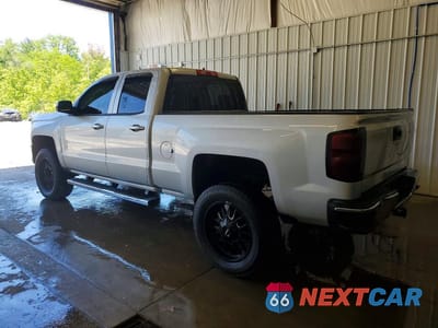 Drugie zdjęcie samochodu z przodu: 2019 CHEVROLET SILVERADO LD K1500 LT VIN:2GCVKPECXK1212102 - miniatura