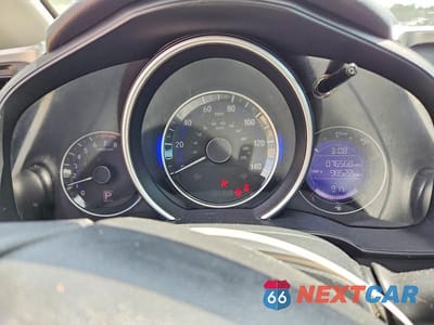 Zdjęcie 9 z 13 samochodu: 2020 HONDA FIT LX VIN:3HGGK5H46LM732097 - miniatura
