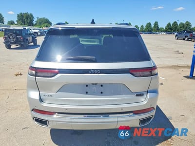 Zdjęcie 6 z 13 samochodu: 2023 JEEP GRAND CHEROKEE OVERLAND VIN:1C4RJHDG8P8769402 - miniatura