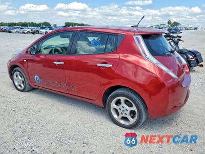 Drugie zdjęcie samochodu z przodu: 2011 NISSAN LEAF SV VIN:JN1AZ0CP0BT007411 - miniatura