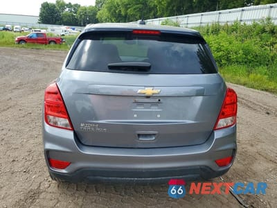 Zdjęcie 6 z 13 samochodu: 2020 CHEVROLET TRAX LS VIN:3GNCJNSBXLL139525 - miniatura