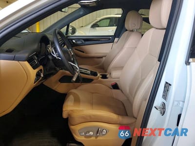 Zdjęcie 7 z 13 samochodu: 2023 PORSCHE MACAN BASE VIN:WP1AA2A51PLB20937 - miniatura