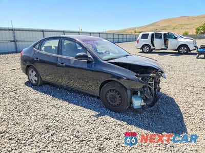 Czwarte zdjęcie samochodu z boku: 2010 HYUNDAI ELANTRA GLS VIN:KMHDU4AD1AU014946 - miniatura