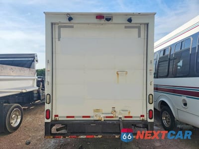 Zdjęcie 6 z 12 samochodu: 2019 CHEVROLET EXPRESS DELIVERY TRUCK VIN:1GB0GRFP4K1183103 - miniatura