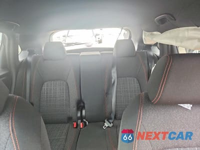 Zdjęcie 10 z 13 samochodu: 2026 HONDA HR-V SPORT VIN:3CZRZ2H58TM767096 - miniatura